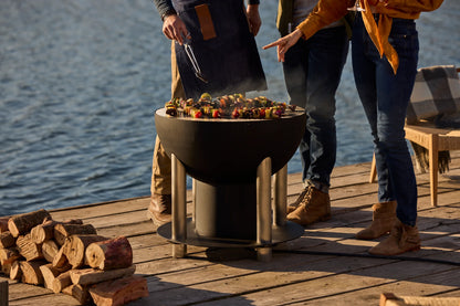 FIRE PIT & GRILL